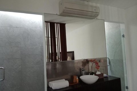 5 bedrooms Villa in Seminyak, Badung,  (9386) 9