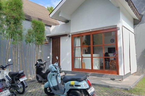 5 bedrooms Villa in Seminyak, Badung,  (9386) 1