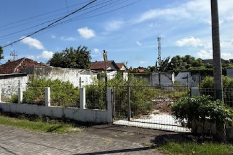 Земельный участок в Денпасар,  (9385) 4