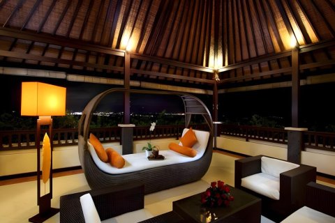 Вилла с 4 спальнями в Джимбаран, Бадунг,  (9383) 8