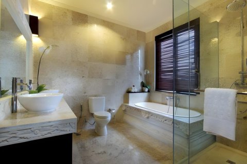 Вилла с 4 спальнями в Джимбаран, Бадунг,  (9383) 14