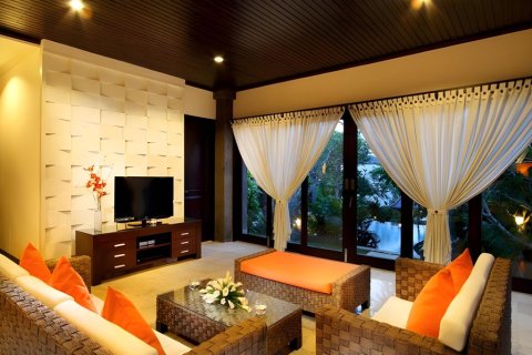 Вилла с 4 спальнями в Джимбаран, Бадунг,  (9383) 12