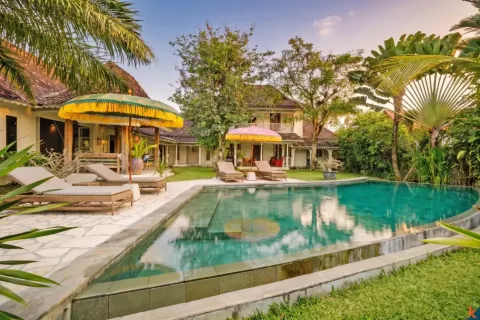 4 bedrooms Villa in Badung, Bali (11067)