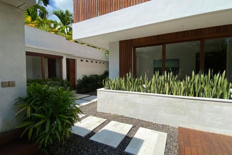 5 bedrooms Villa in Kaba-Kaba, Kediri, Tabanan, Bali (15615) 4