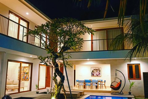 4 bedrooms Villa in Nusa Dua, Badung, Bali (14945)