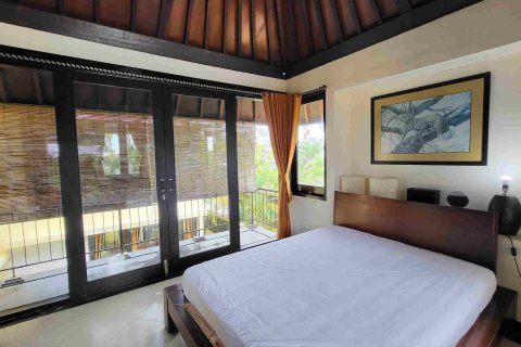 Коммерческая недвижимость с 3 спальнями в Нуса Дуа, Бадунг,  (9468) 14