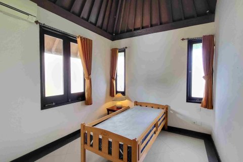 Коммерческая недвижимость с 3 спальнями в Нуса Дуа, Бадунг,  (9468) 6