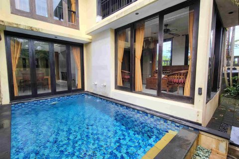 Коммерческая недвижимость с 3 спальнями в Нуса Дуа, Бадунг,  (9468) 23