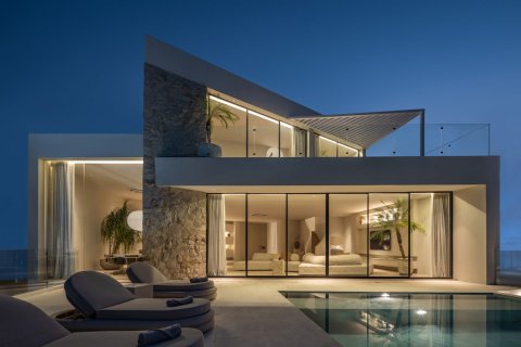 4 bedrooms House in Pecatu, Badung, Bali (4602)