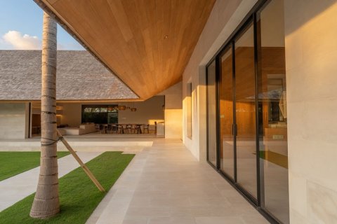5 bedrooms Villa in Mengwi, Badung, Bali (4480) 2