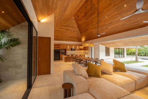 5 bedrooms Villa in Mengwi, Badung, Bali (4480) 12