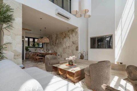 4 bedrooms Villa in Canggu, Badung, Bali (15493) 2