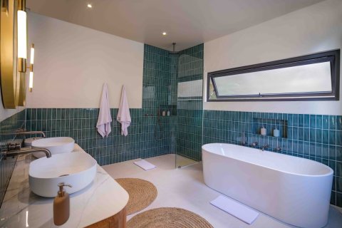 4 bedrooms Villa in Pererenan, Mengwi, Badung, Bali (15688) 11