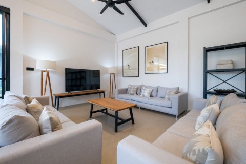 4 bedrooms Villa in Seminyak, Badung, Bali (15690) 2