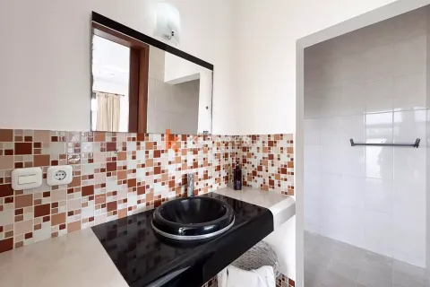 3 bedrooms Villa in Tibubeneng, Badung, Bali (17118) 14
