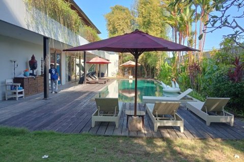 Вилла с 5 спальнями в Чангу, Бадунг,  (9647) 8