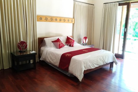 5 bedrooms Villa in South Denpasar, Denpasar,  (9644) 26