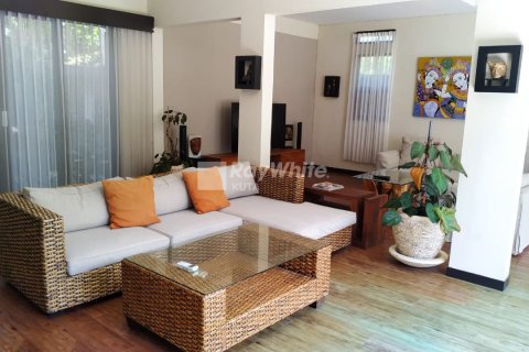 5 bedrooms Villa in South Denpasar, Denpasar,  (9644) 12