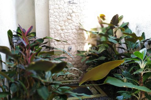 5 bedrooms Villa in South Denpasar, Denpasar,  (9644) 15