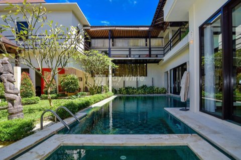 5 bedrooms Villa in South Denpasar, Denpasar,  (9644) 22