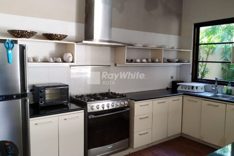 5 bedrooms Villa in South Denpasar, Denpasar,  (9644) 5