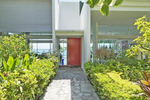 Вилла с 3 спальнями в Карангасем,  (9645) 9