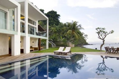 Вилла с 3 спальнями в Карангасем,  (9645) 10