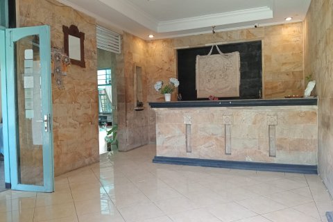 Отель, гостиница с 21 спальней в Кута, Бадунг,  (9646) 6