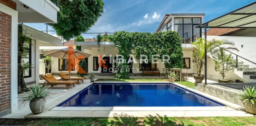 5 bedrooms Villa in Badung, Bali (12836)