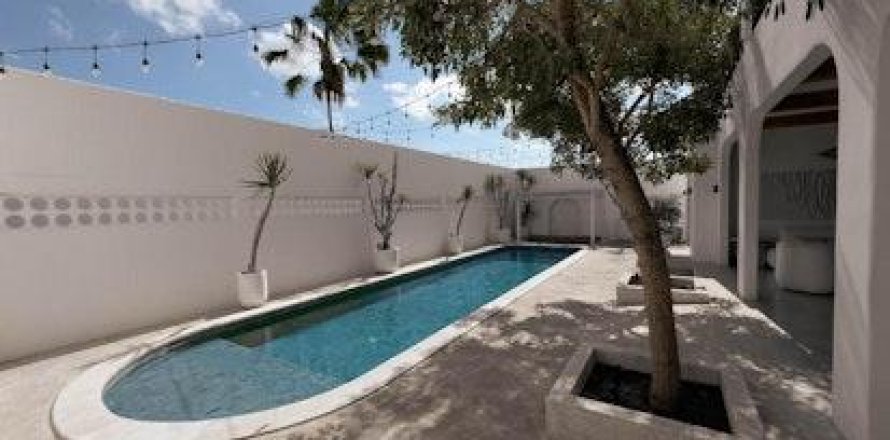 5 bedrooms Villa in Canggu, Badung, Bali (15278)