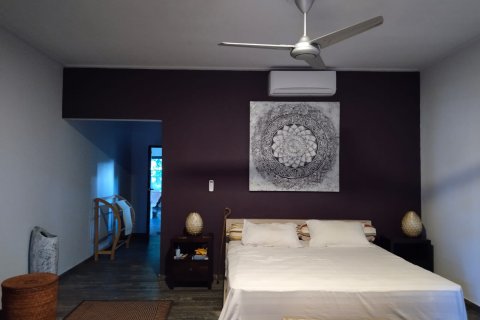 Вилла с 4 спальнями в Карангасем,  (9396) 8