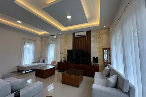 Вилла с 3 спальнями в Унгасан, Бадунг,  (9391) 8