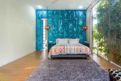 Вилла с 4 спальнями в Южная Кута, Бадунг,  (9390) 19