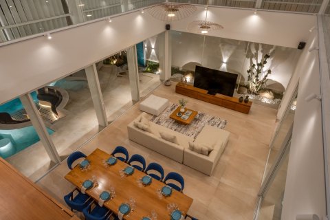 4 bedrooms Villa in Tumbak Bayuh, Mengwi, Badung, Bali (15634) 9