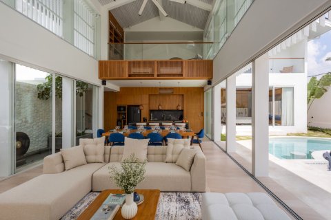 4 bedrooms Villa in Tumbak Bayuh, Mengwi, Badung, Bali (15634) 12