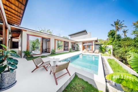 4 bedrooms Villa in Mengwi, Badung, Bali (14526)