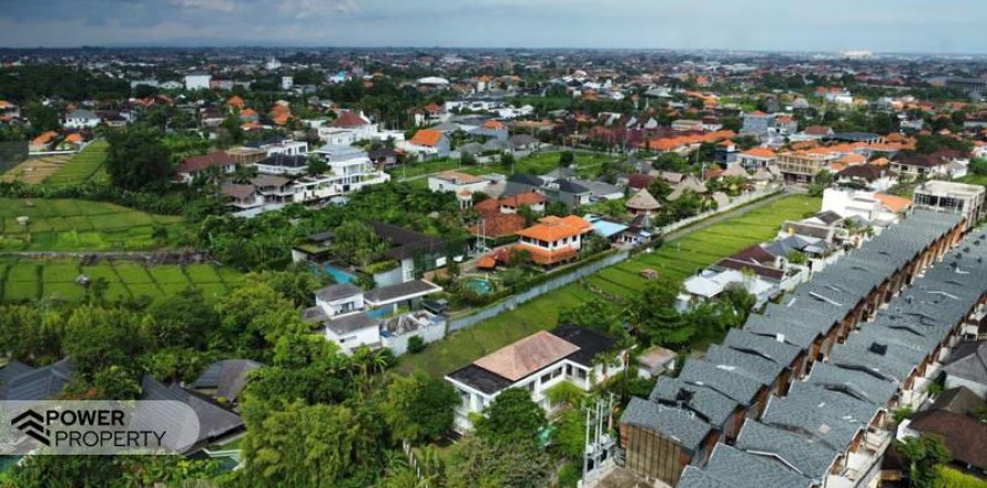 5 bedrooms Villa in Tampaksiring, Gianyar,  (8716)