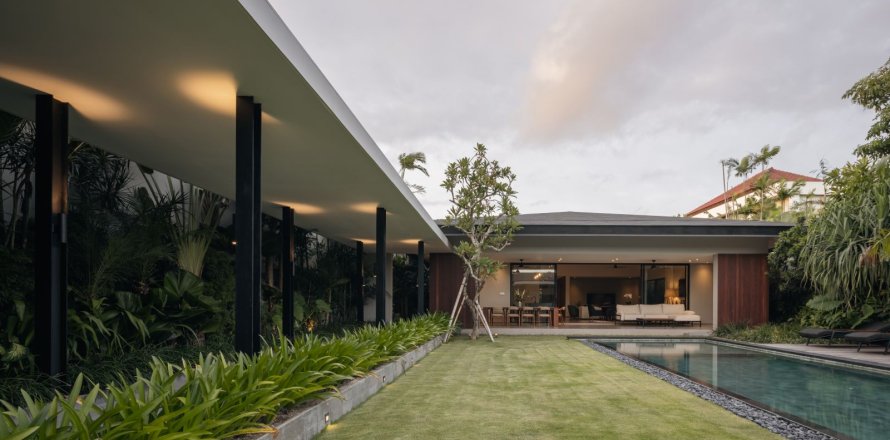 4 bedrooms Villa in Kerobokan, Badung, Bali (15661)