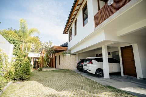 5 bedrooms House in Tumbak Bayuh, Mengwi, Badung, Bali (4805) 11
