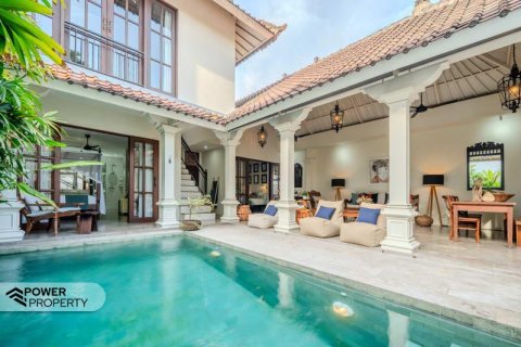 3 bedrooms Villa in Seminyak, Badung, Bali (10396)