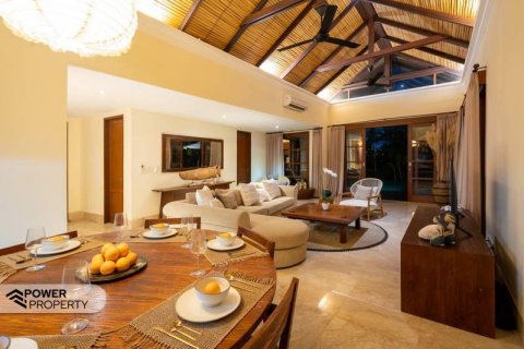 Вилла с 3 спальнями в Южная Кута, Бадунг, Бали (10400) 6