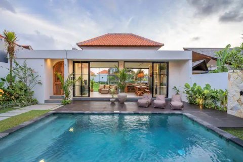 4 bedrooms Villa in Canggu, Badung, Bali (15418)