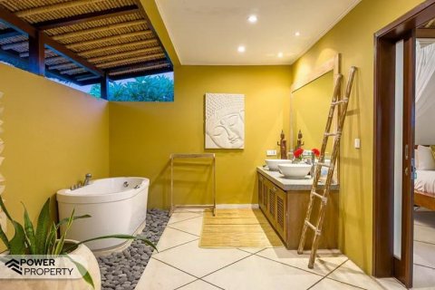 Вилла с 4 спальнями в Seminyak, Бадунг, Бали (8756) 11