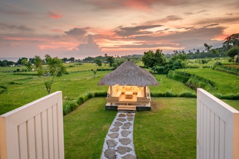 600m2 Villa in Buleleng, Bali (10624) 16
