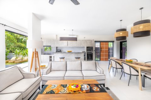 200m2 Villa in Tumbak Bayuh, Mengwi, Badung, Bali (10625) 8