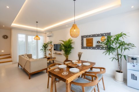 2 bedrooms Villa in Tibubeneng, Badung, Bali (14642) 14