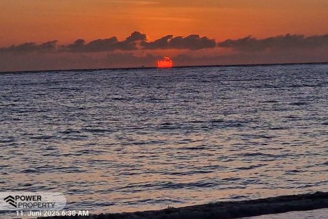 Вилла с 4 спальнями в Кубутамбахан, Булеленг,  (9248) 7