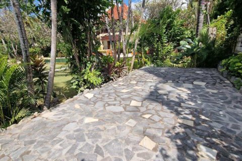 Вилла с 4 спальнями в Кубутамбахан, Булеленг,  (9248) 2