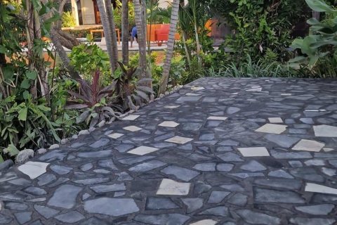 Вилла с 4 спальнями в Кубутамбахан, Булеленг,  (9248) 11