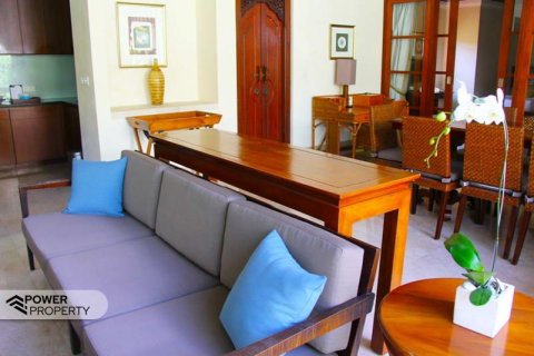 Вилла с 3 спальнями в Южная Кута, Бадунг,  (9246) 13